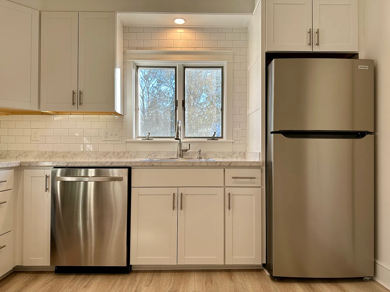 1 bed, 600 sqft, $1,900 — Photo 2