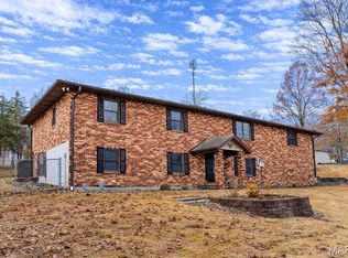 4126 Fountain City Rd, De Soto, MO 63020