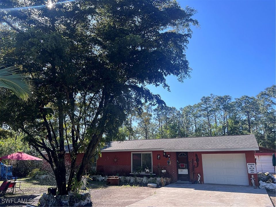 1st image of 13 Moore Ave