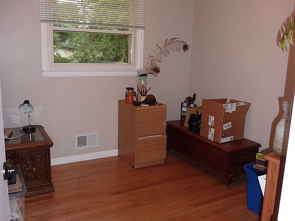 office/bedroom