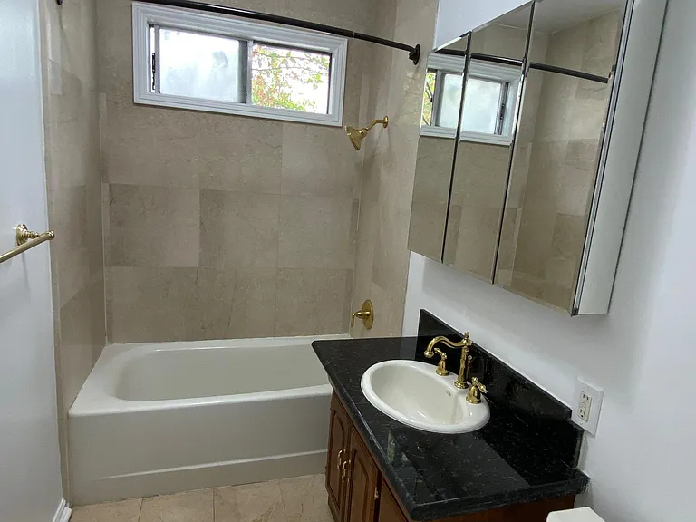 2710 Stoner Ave — Photo 11