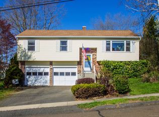 81 Peppermint Ln, Bristol, CT 06010