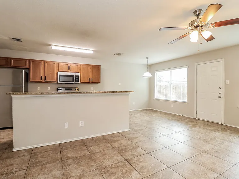 10628 Wild Oak Dr — Photo 5