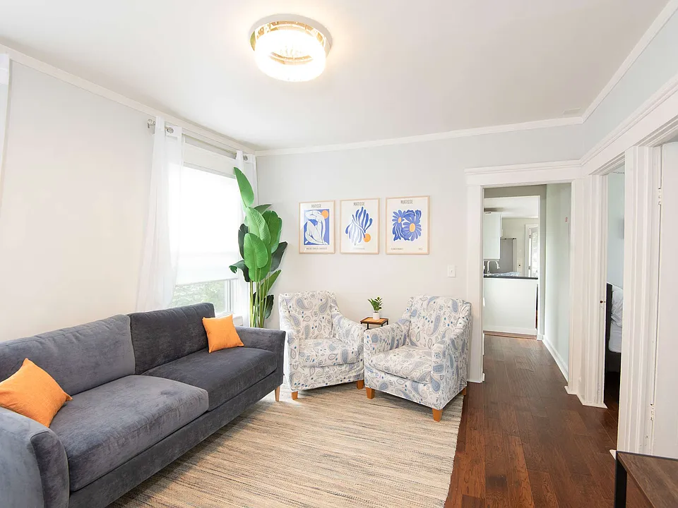 16 Pond Ave #2