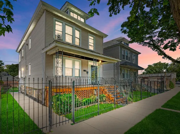 8710 S Saginaw Ave, Chicago, IL 60617