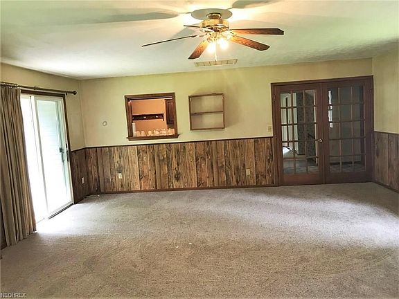 3rd image of 5660 Donna Dr