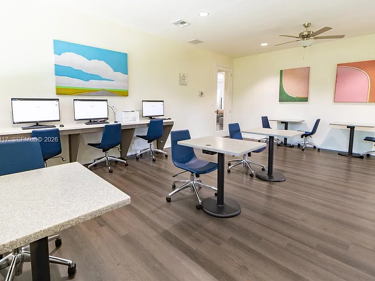 8247 Tanager Sq #301 — Photo 7