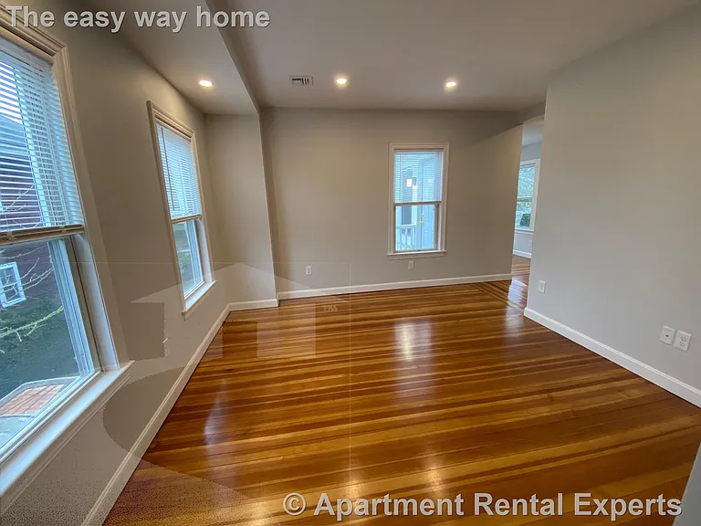 10-12 Trapelo Rd #5 — Photo 5