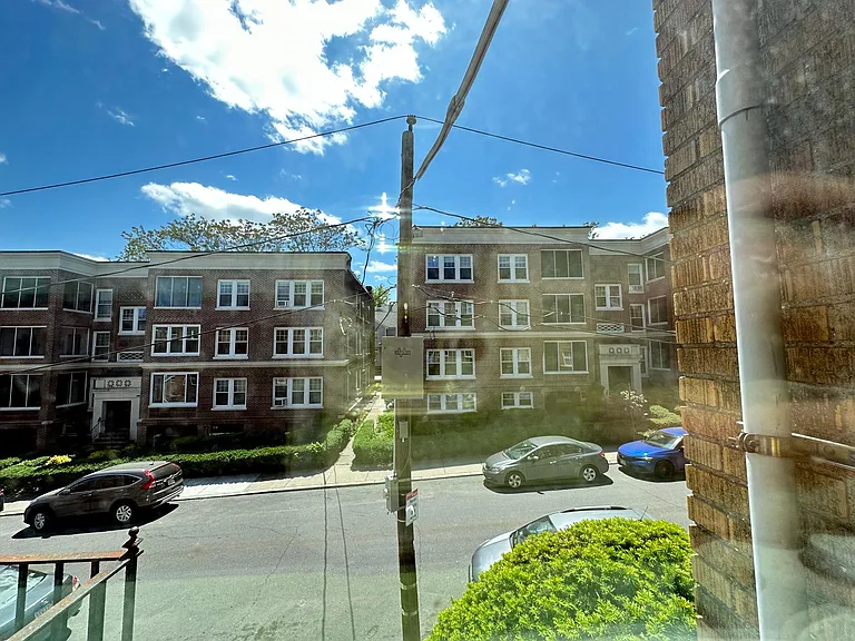 8 Vinal St #33 — Photo 8
