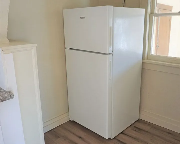 523 SW 26 — Photo 11