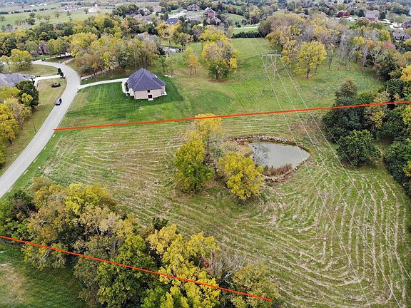 3rd image of 142 Plantation Dr