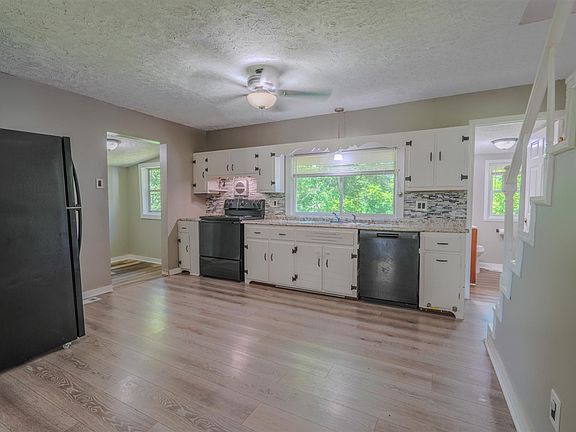 5th image of 7775 Smiths Grove Scottsville Rd