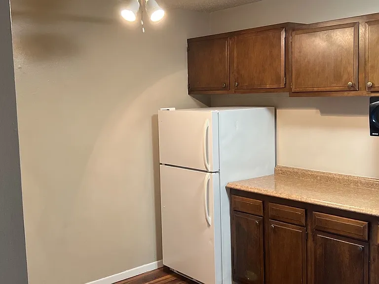 2111 Kasold Dr — Photo 8