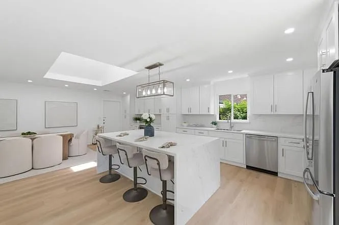 399 Castro Ct — Photo 10