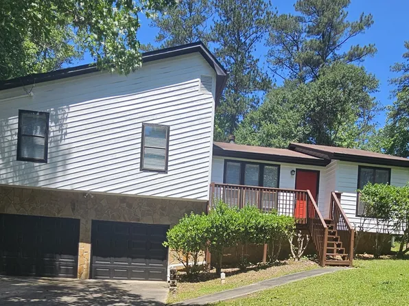 4115 Cranwood Dr S, Atlanta, GA 30349