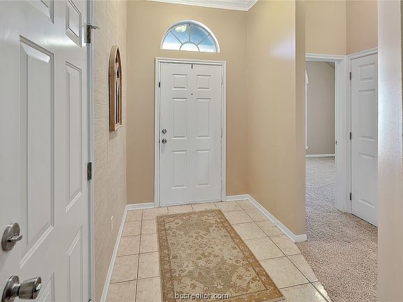 4th image of 3602 Graz Dr