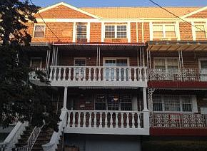 2nd image of 1423 E 84th St