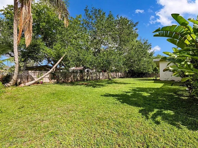 13720 SW 74th Ct — Photo 26