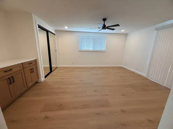 (undisclosed Address), Orange, CA 92867