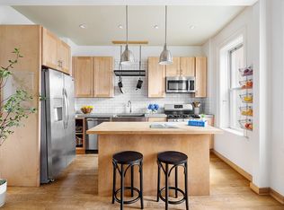 470 42nd St, Brooklyn, NY 11232