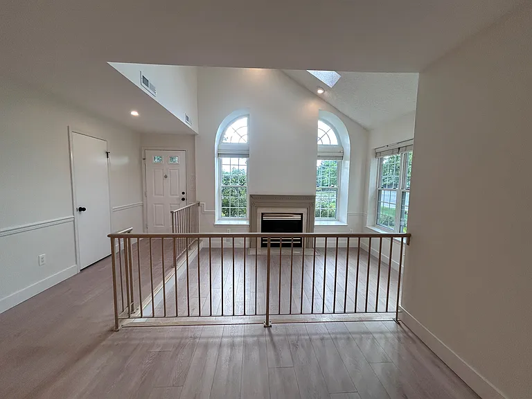 203A Saxony Dr — Photo 11