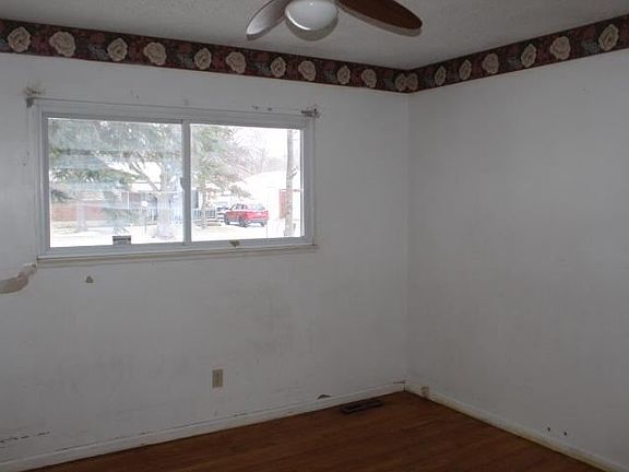 5th image of 5902 Marlowe Dr