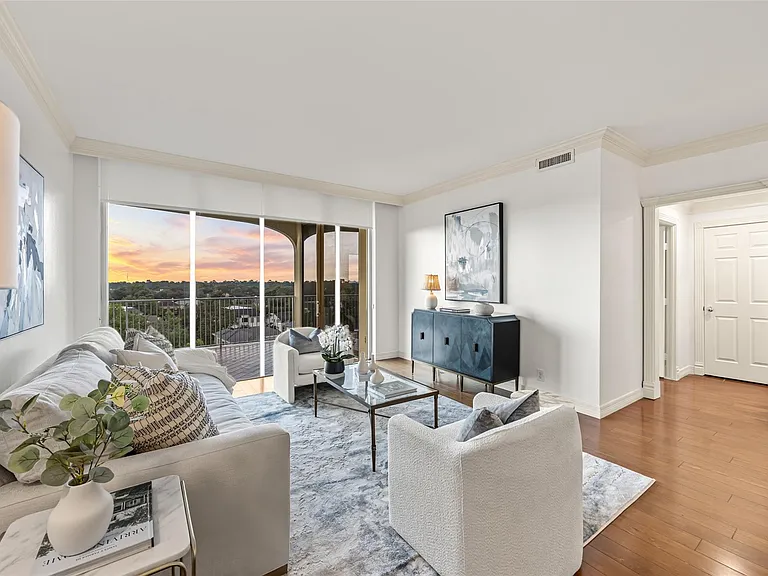 3711 San Felipe St #6C — Photo 4