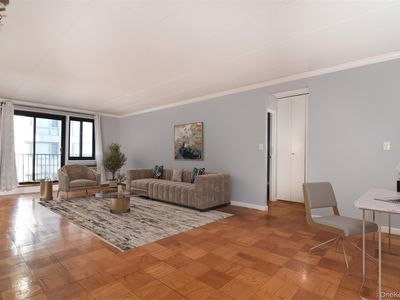 1085 Warburton #621, Yonkers, NY, 10701