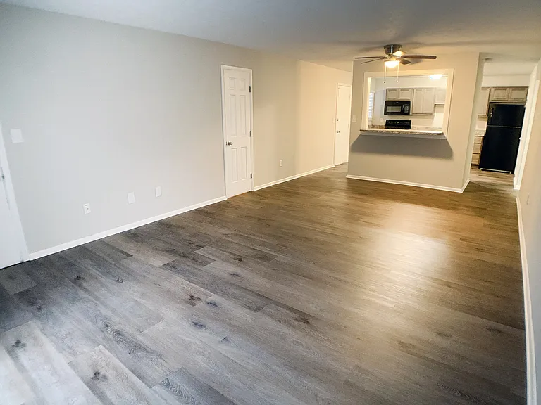 Revere Village Apartments — Photo 51
