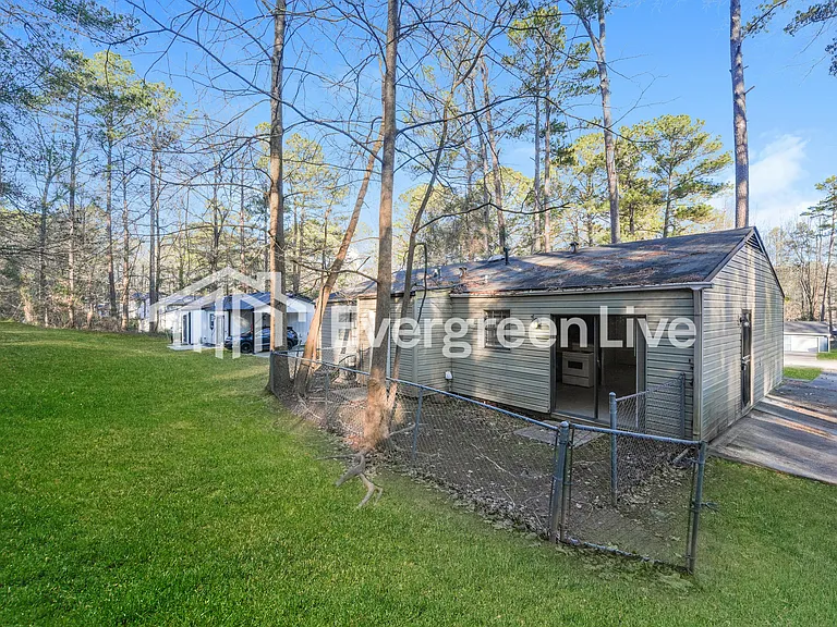 5355 Bleckley Ct — Photo 10