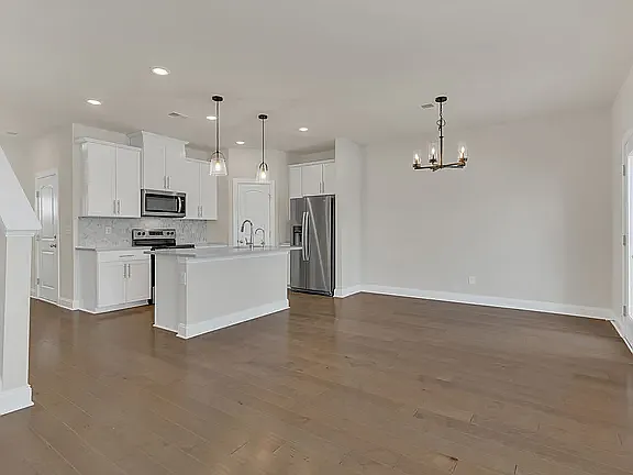 4537 Skywood Ln — Photo 11
