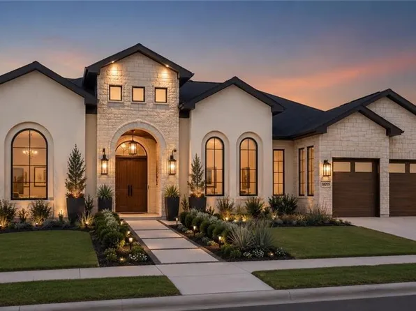 10011 N 33rd Ln, McAllen, TX 78504