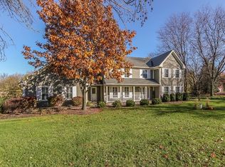 213 Wicker Dr, Deer Park, IL 60010