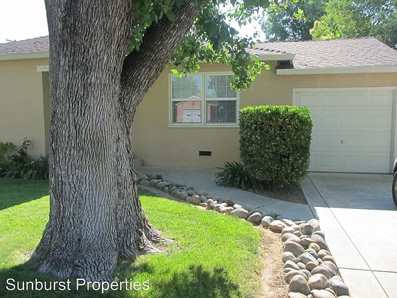 3rd image of 5631 Vista Ave
