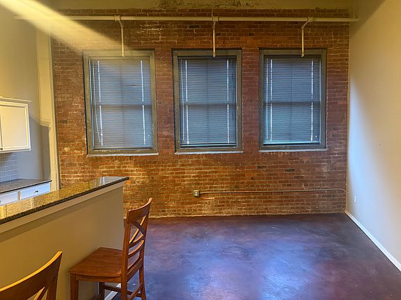 3rd image of 200 Main St APT 602