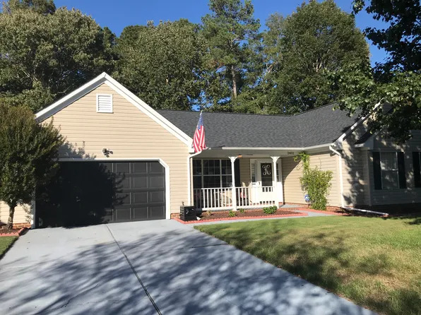 2402 Red Oak Ln, Suffolk, VA 23434