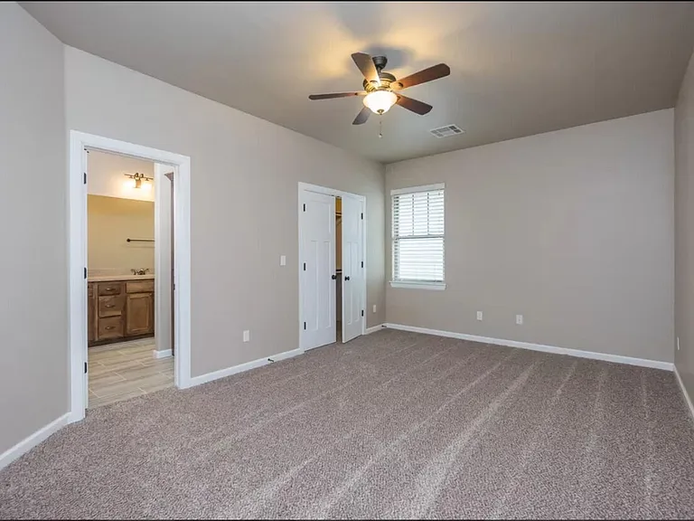 Del Norte Duplexes — Photo 7