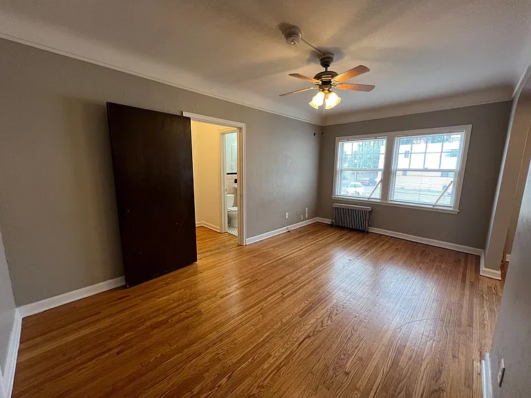 Stevens Square Apartments — Photo 56