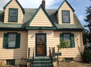 7836 Perry St, Cincinnati, OH 45231