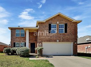 3017 Lipizzan Dr, Denton, TX 76210