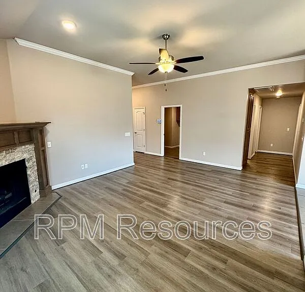 6716 NW 157th St — Photo 13
