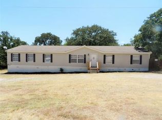 108 Morton Ct, Springtown, TX 76082