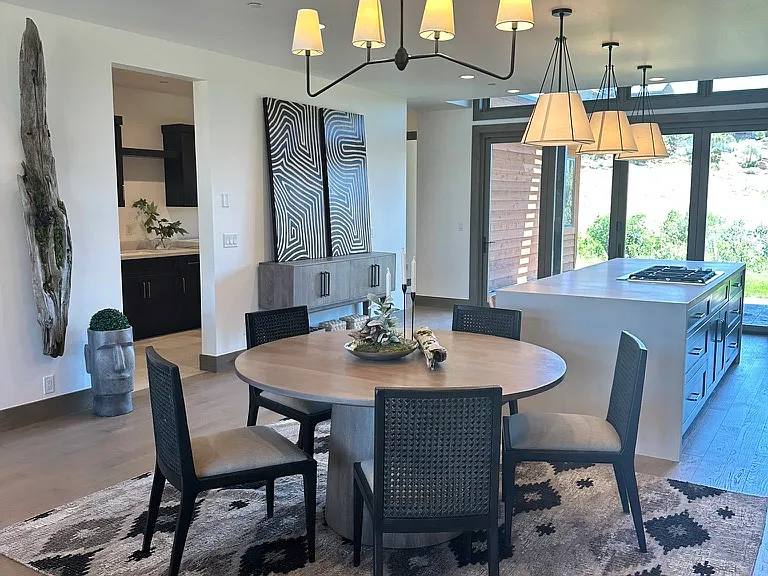 364 N Red Ledges Village Way — Photo 13