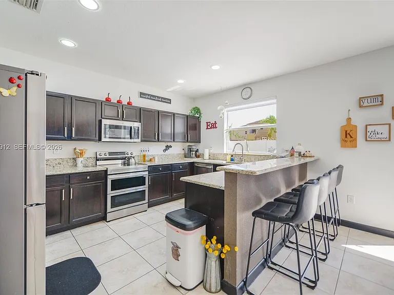 9101 SW 169th Pl — Photo 10