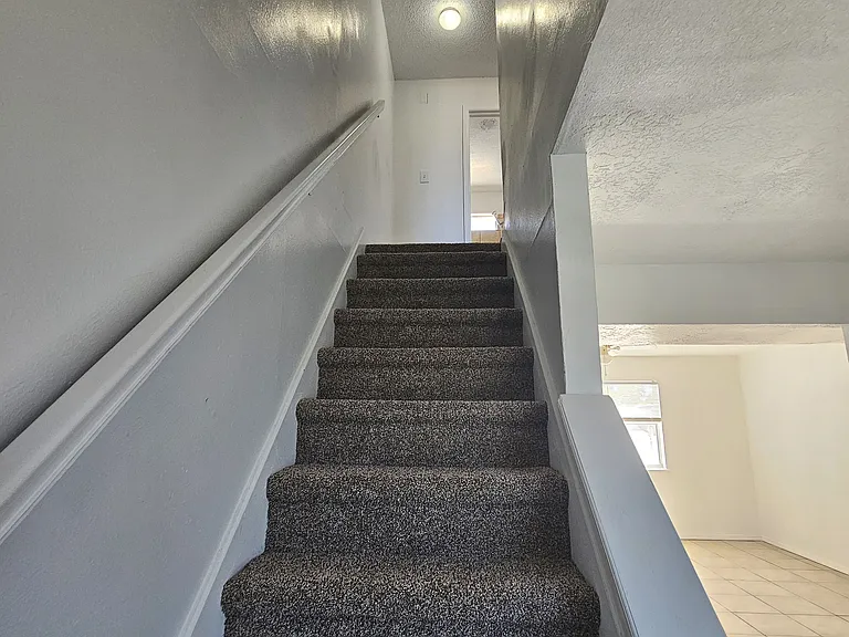 2631 SW H Ave #B — Photo 8