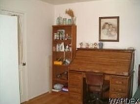 4th image of 4828 Steinke Dr