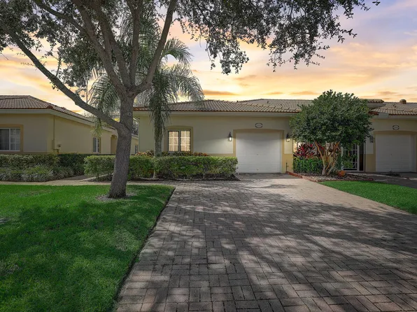 2377 Windjammer Way, West Palm Beach, FL 33411
