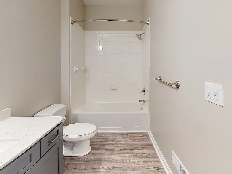 The Quarters at Towson Town Center — Photo 97