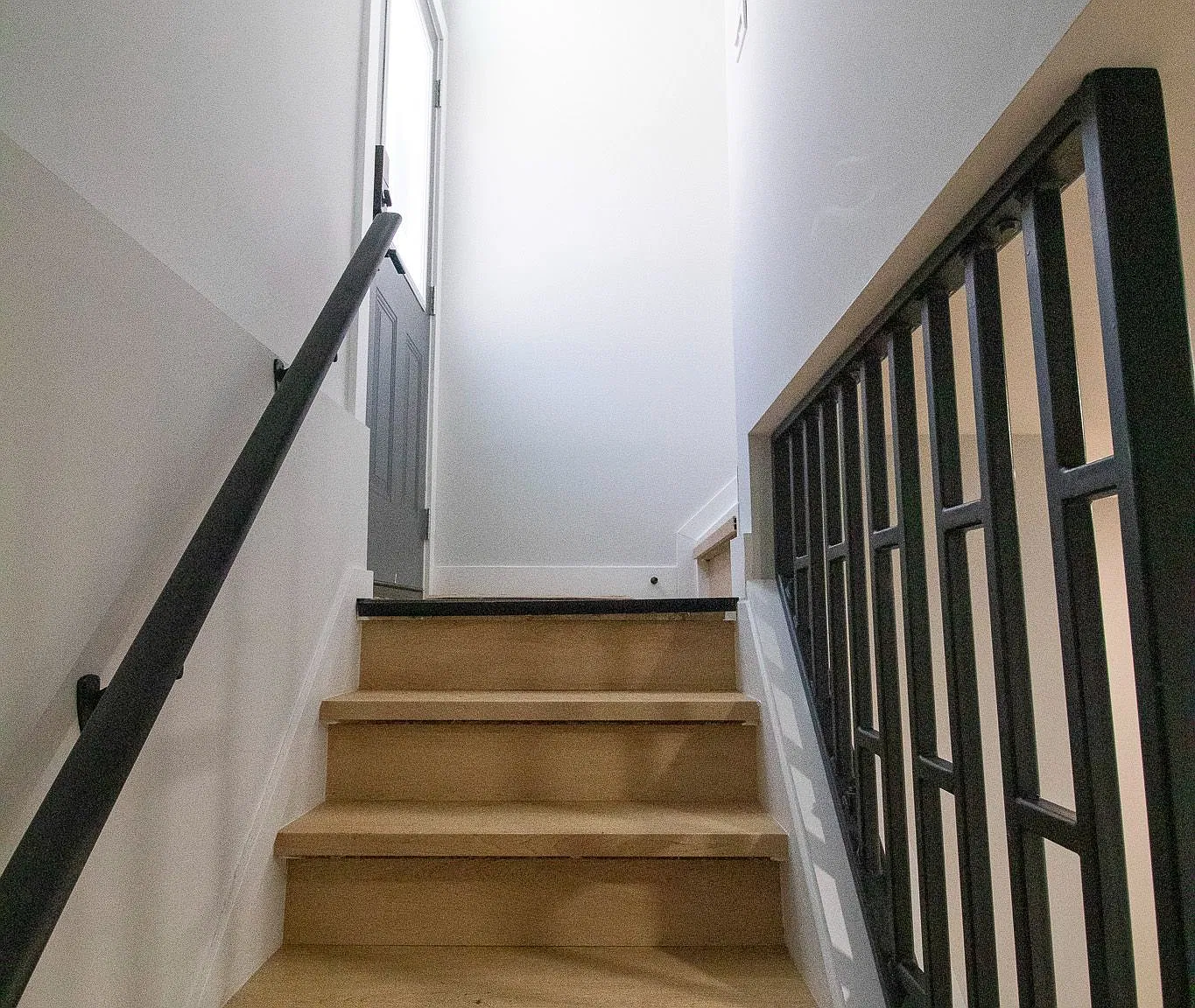 2 bed, $1,650 — Photo 3