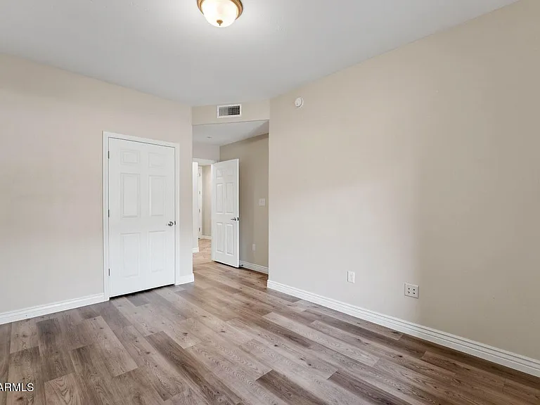 5450 E Deer Valley Dr #1015 — Photo 23